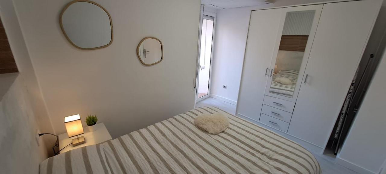 Port 1 Appartement Tarragona Buitenkant foto